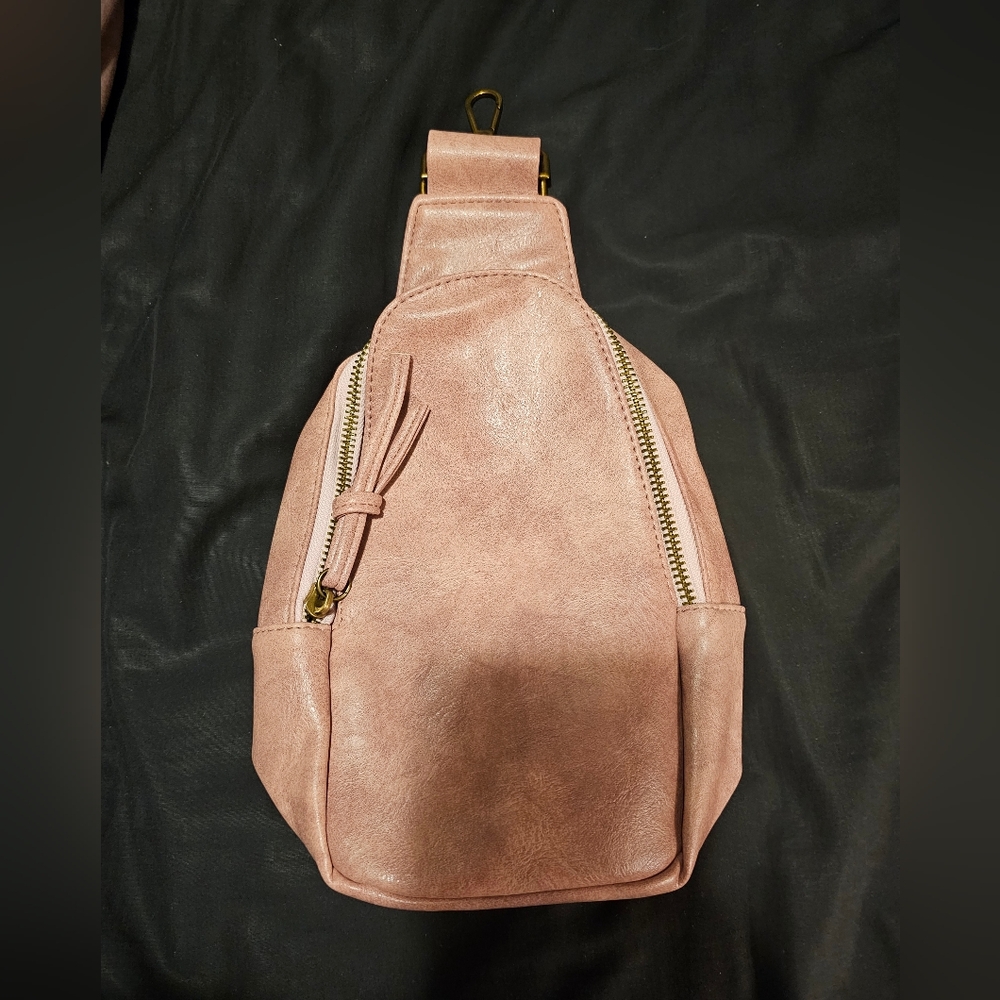 Brand new never used crossbody purse bag the classy cloth brand